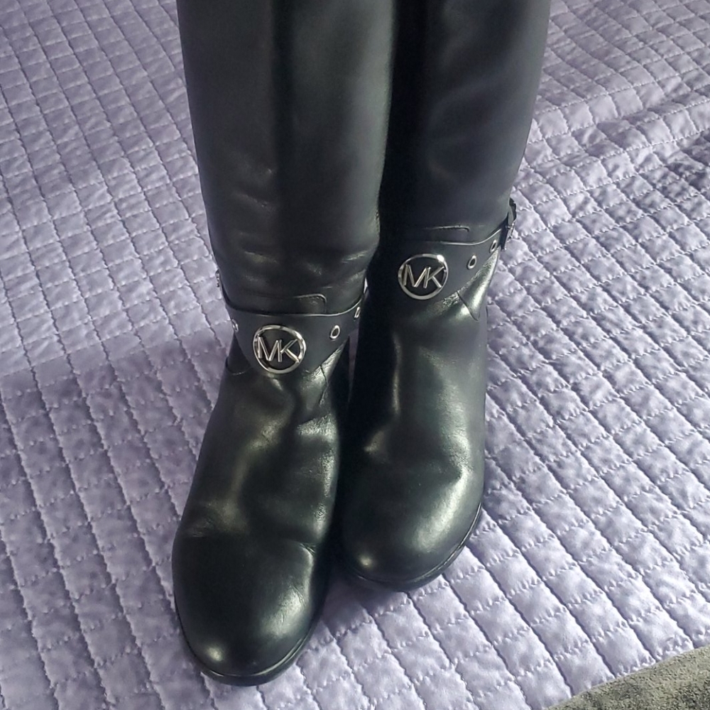 Michael kors boots